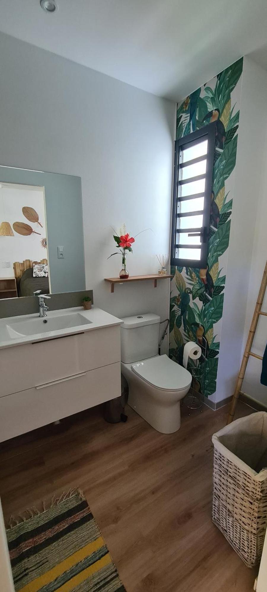 Coquet Appartement A 50 M Du Lagon L'Etang-Sale Luaran gambar